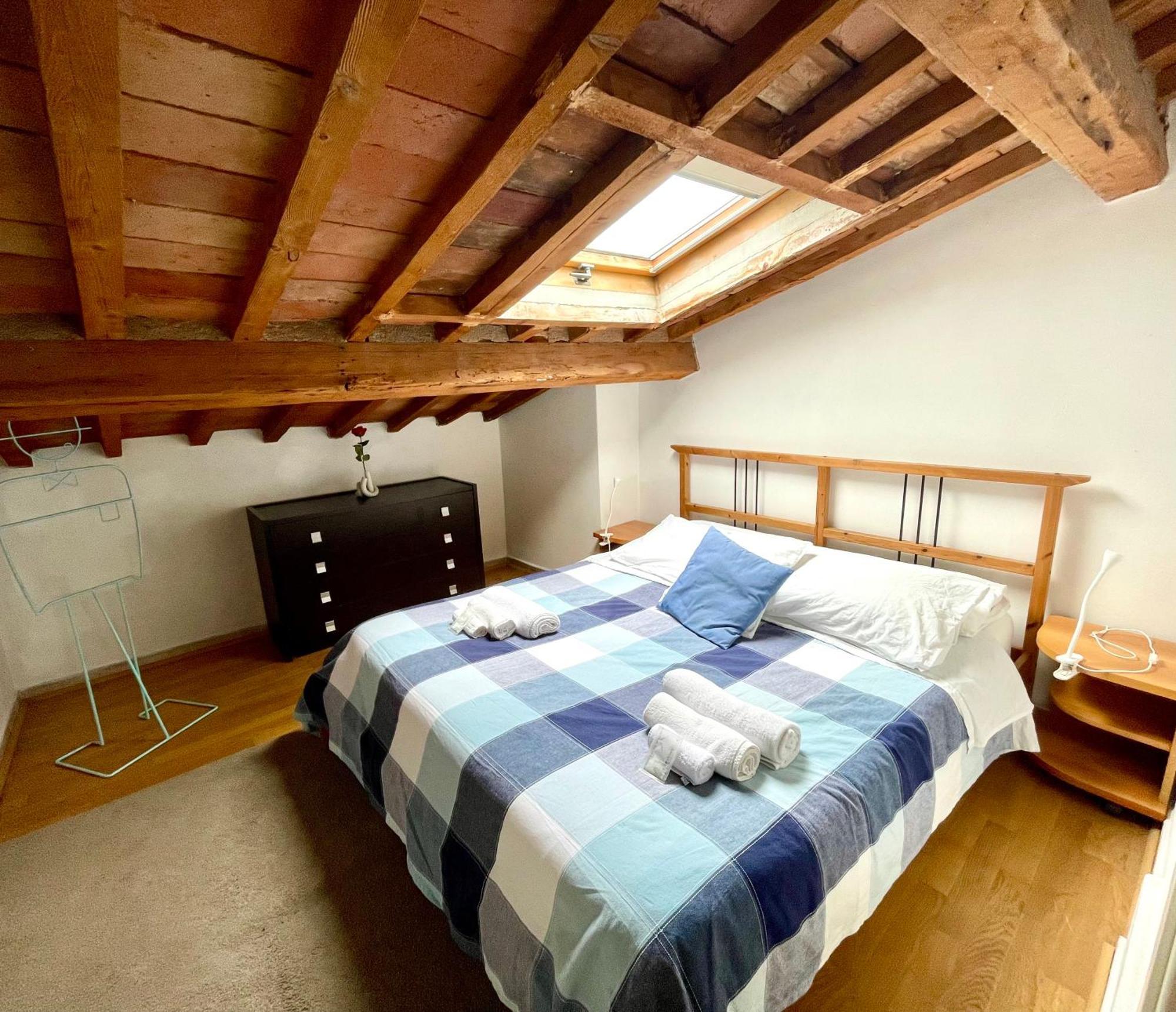 Appartement Luminosa Mansarda Vicino Al Porto à Livourne Extérieur photo